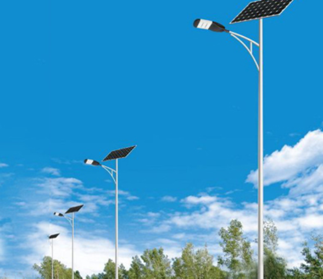 同仁太阳能路灯维护时，这些细节别忽略！